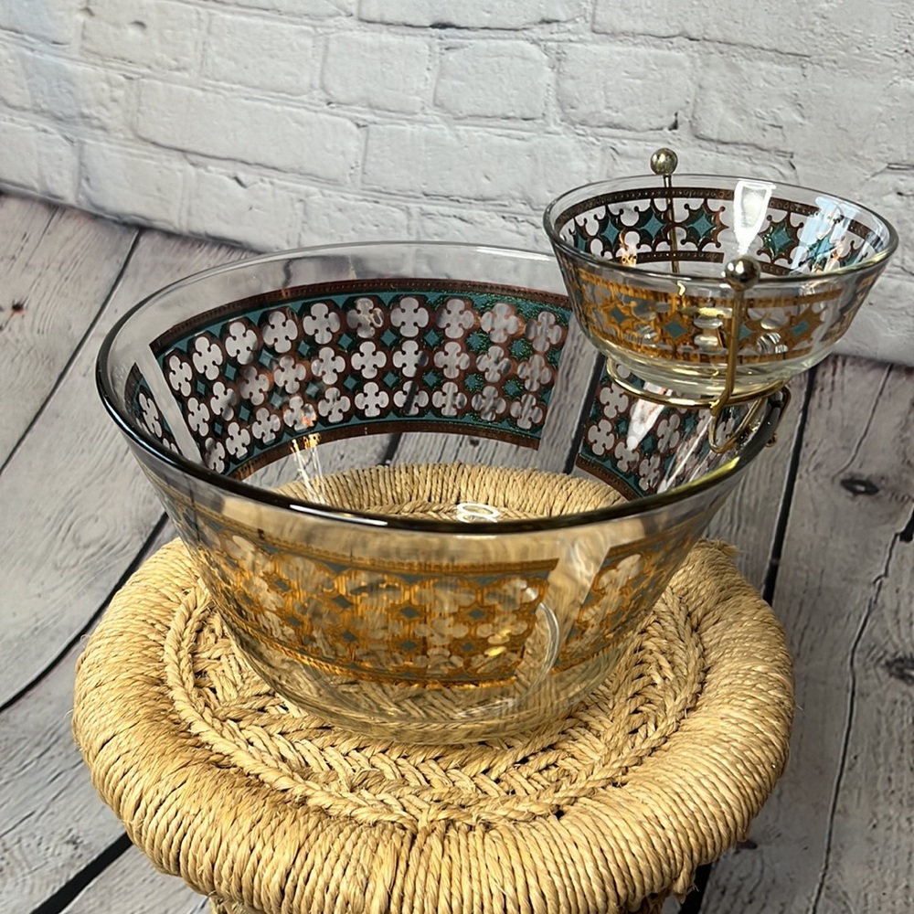 Vintage Mid Century chip dip glass bowl gold leaf green quatrefoil pattern - Picture 3 of 7
